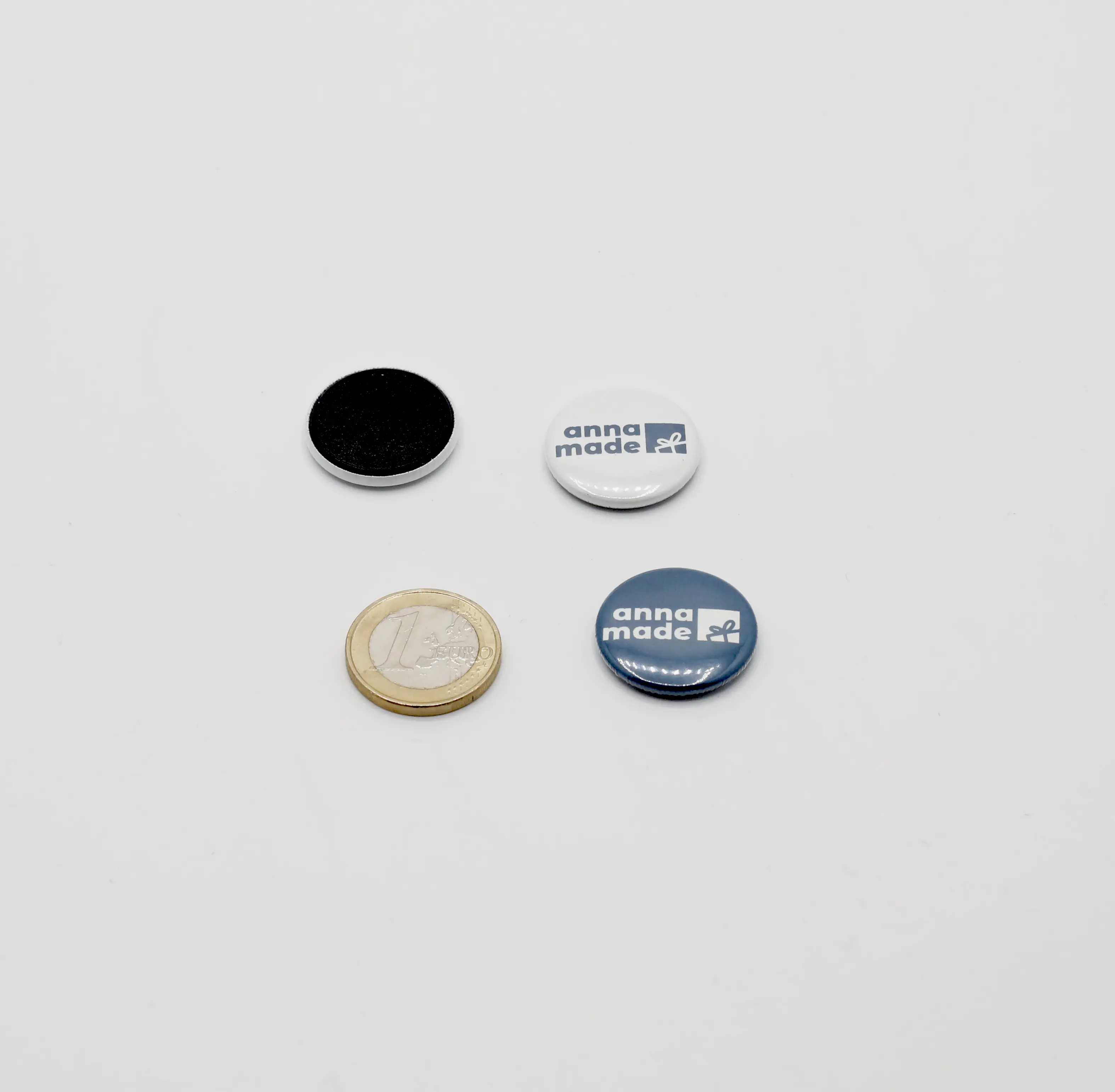 Button 25 mm mit Kühlschrankmagnet Button 25 mm mit Kühlschrankmagnet