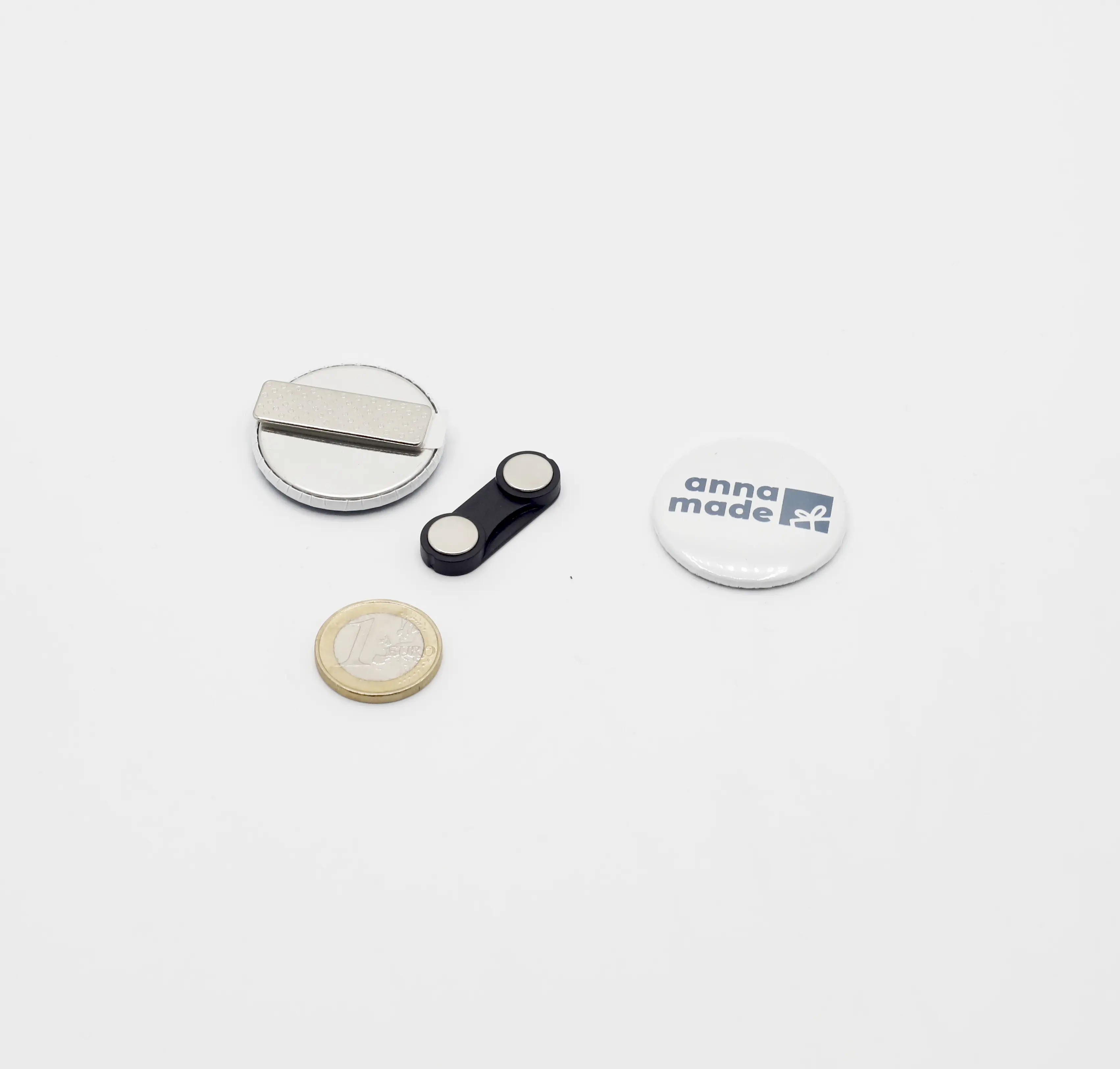 Button 38 mm mit Kleidungsmagnet Button 38 mm mit Kleidungsmagnet