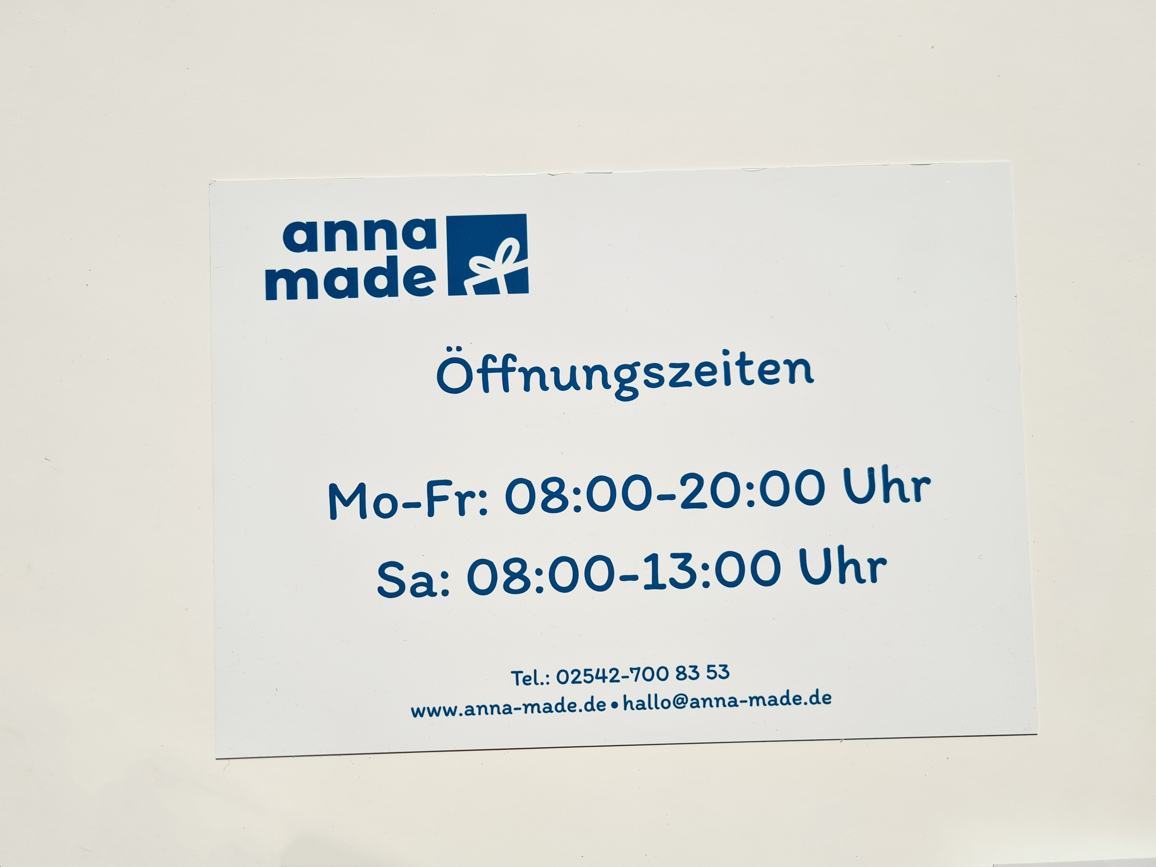 Alu-Schild mit Aufdruck, in weiß oder Alu gebürstet