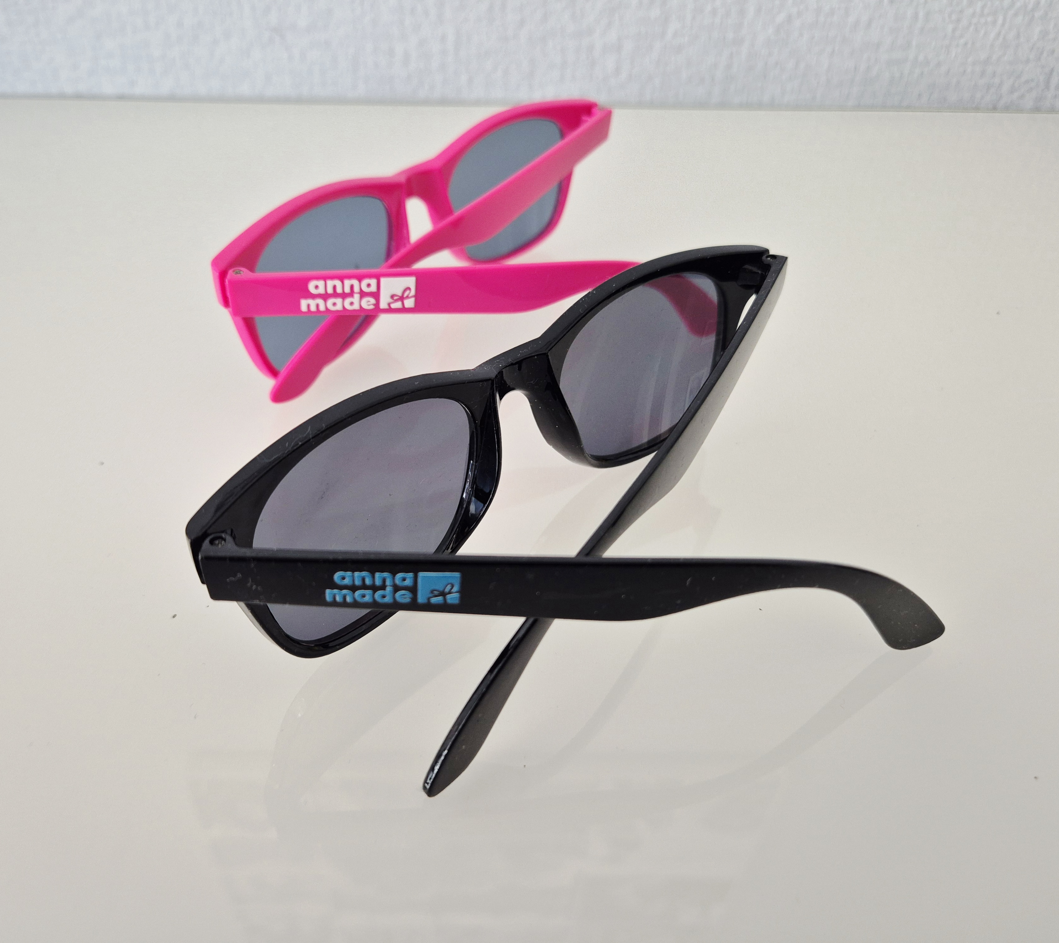 Sonnenbrille inkl. einseitigem Logo-Aufdruck